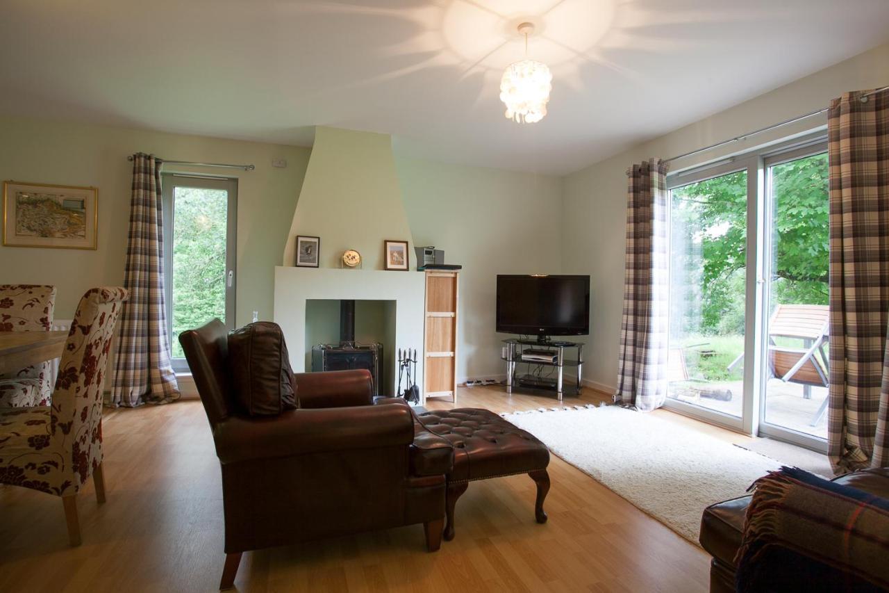 Loch Ness Abbey Cottages Fort Augustus Exterior foto