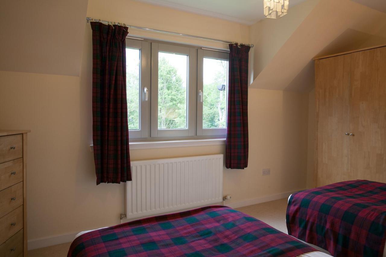 Loch Ness Abbey Cottages Fort Augustus Exterior foto